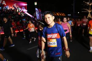 BIB: 283, 20620
                            <button type="button" onclick="openModal(23073301)" class="btn btn-primary btn-sm float-right btn-popup" data-toggle="modal" data-target=".modal-high-quality">
                        <i class="fas fa-shopping-cart"></i> Add to Cart
                    </button>
                                            <button type="button" onclick="isThisMe(23073301, true)" class="btn btn-success btn-sm float-right btn-popup btn-isme hidden" data-toggle="tooltip" data-placement="bottom" title="นี่คือรูปของคุณใช่ไหม คลิกที่นี่เพื่อเอาเข้าอัลบั้ม">
                        <i class="fas fa-plus"></i> Add to album
                    </button>
                    <button type="button" onclick="isThisMe(23073301, false)" class="btn btn-warning btn-sm float-right btn-popup btn-isnotme hidden">
                        <i class="fas fa-ban"></i> Remove from album
                    </button>